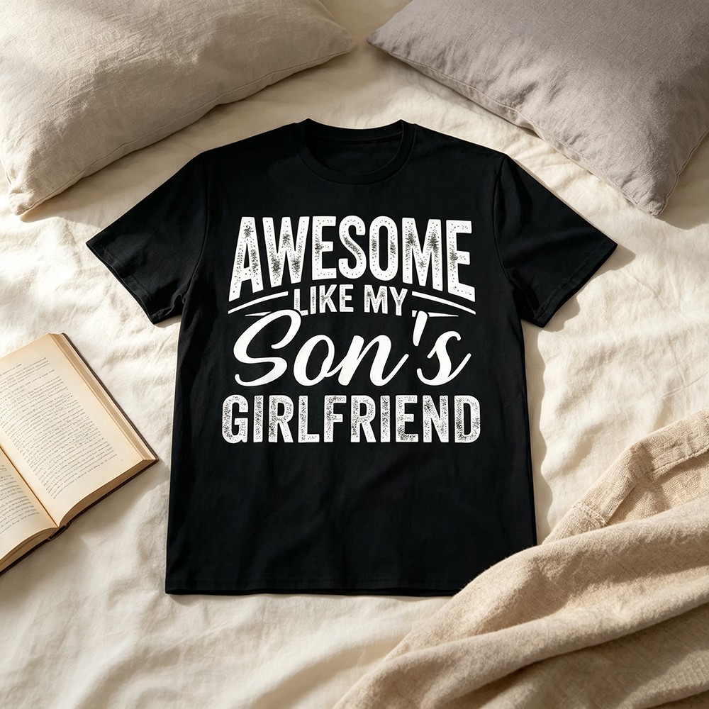 Vintage Fashion Quotes Short - Funny Family Humor Quote Graphic T‑Shirt,