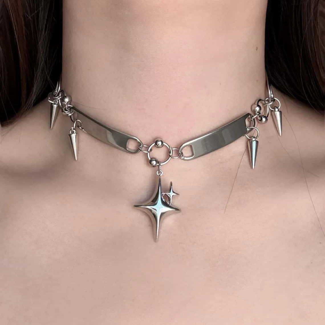 Vintage Fashion Necklace - Punk Star Riveted Choker,Rock Jewelry,Y2k Accessory,Hippie,Goth,Design