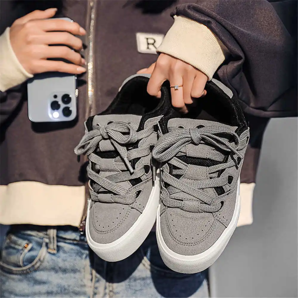 Vintage Fashion Collecting And Wearing Designer Classics - With Lacing Hiphop Women's School Shoes