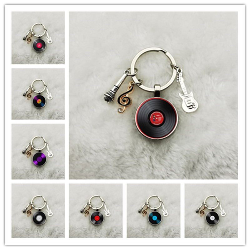 Vintage Vibes Fashion - Classic Retro Vinyl Record Keychain Vintage