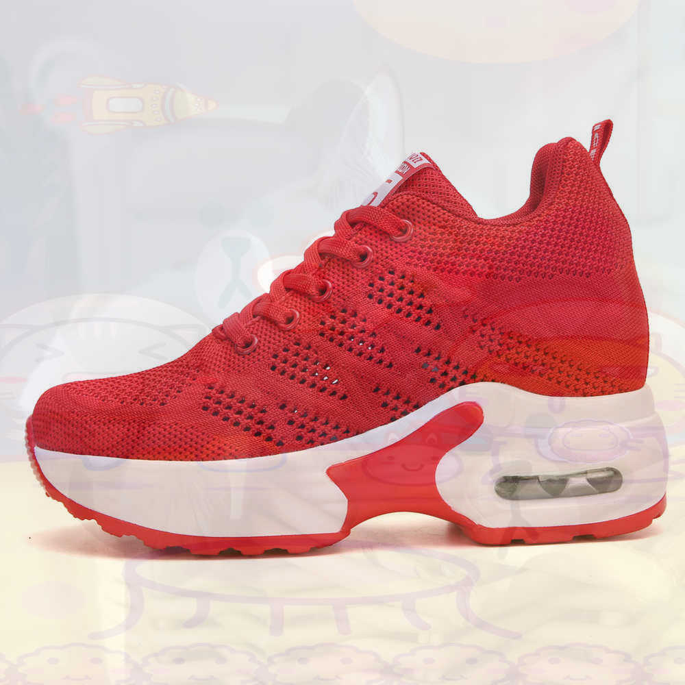 Red Size 36 Shoes Woman Tennis - огляд і ціна Vintage Fashion Collecting And Wearing Designer Classics