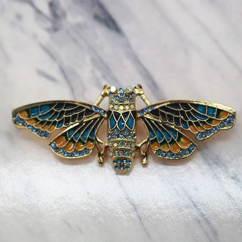 Vintage Gold-Tone Cicada Brooc - огляд і ціна Vintage Fashion Enthusiasts