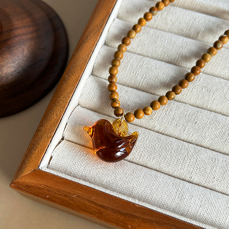 Wooden Bead Glass Bird Necklac - огляд і ціна Vintage Vibes Fashion