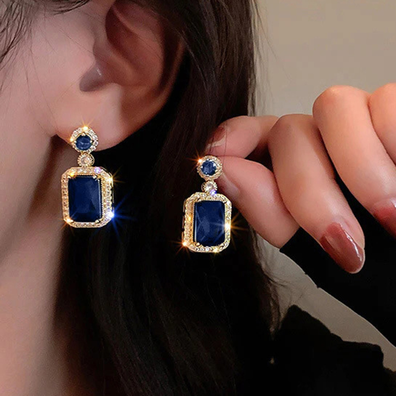 Wedding Engagement Earrings Wo - огляд і ціна Vintage Fashion Faire