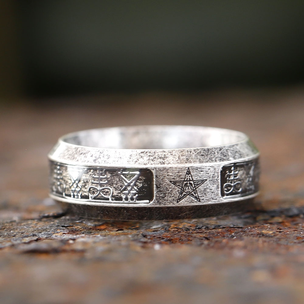 2024 New Vintage Ring Lucifer  - огляд і ціна Vintage Fashion Guide